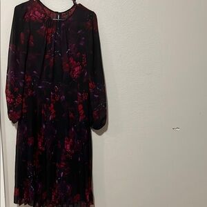 Donna Ricco Black and Red Floral Midi Dress